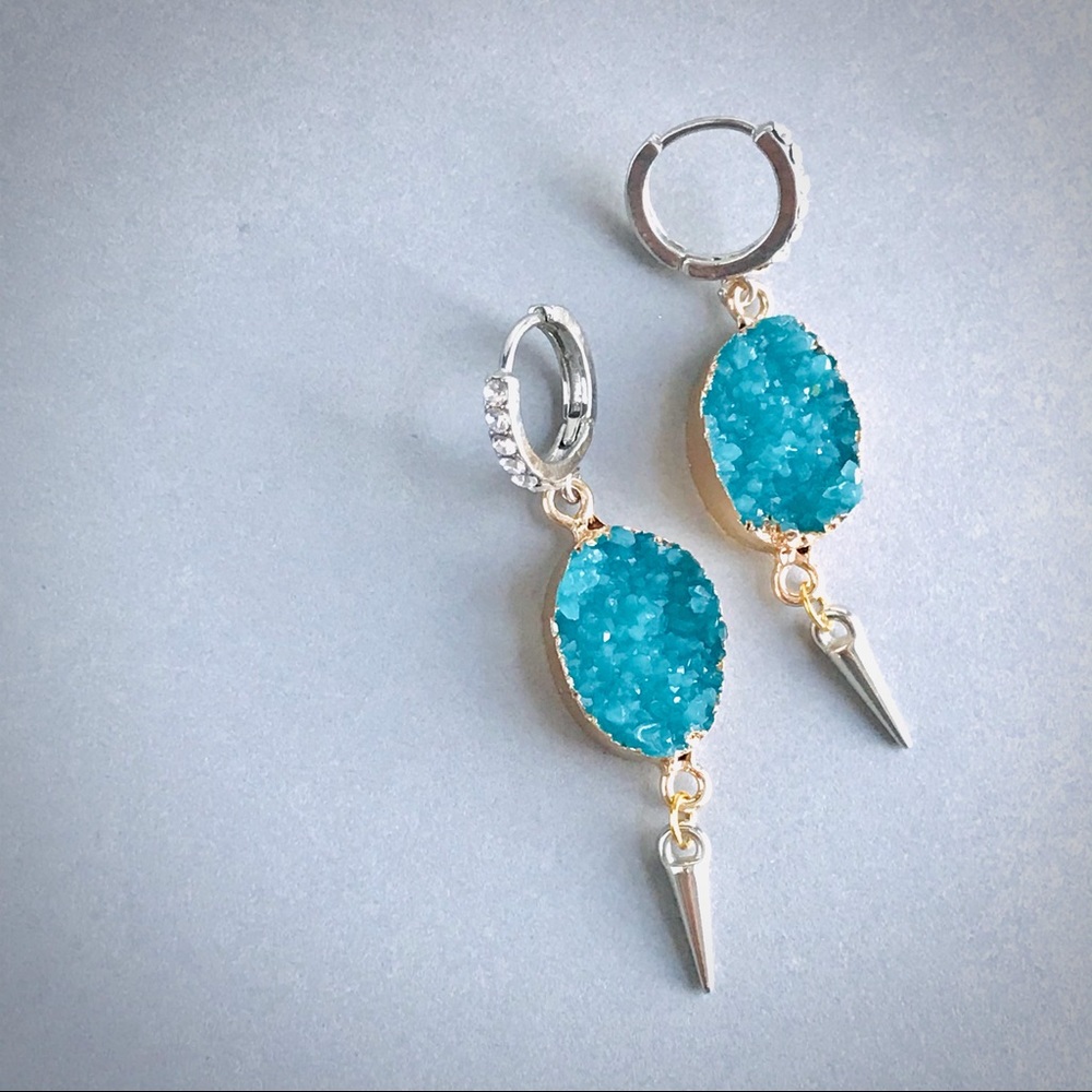Emerald Druzy Dangle Earrings Spike Drop